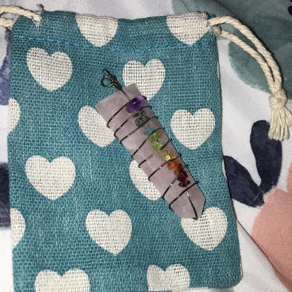 Jewelry - Arrow shaped seven chakra point pendant on rose quartz